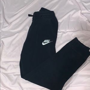 Black Nike sweatpants